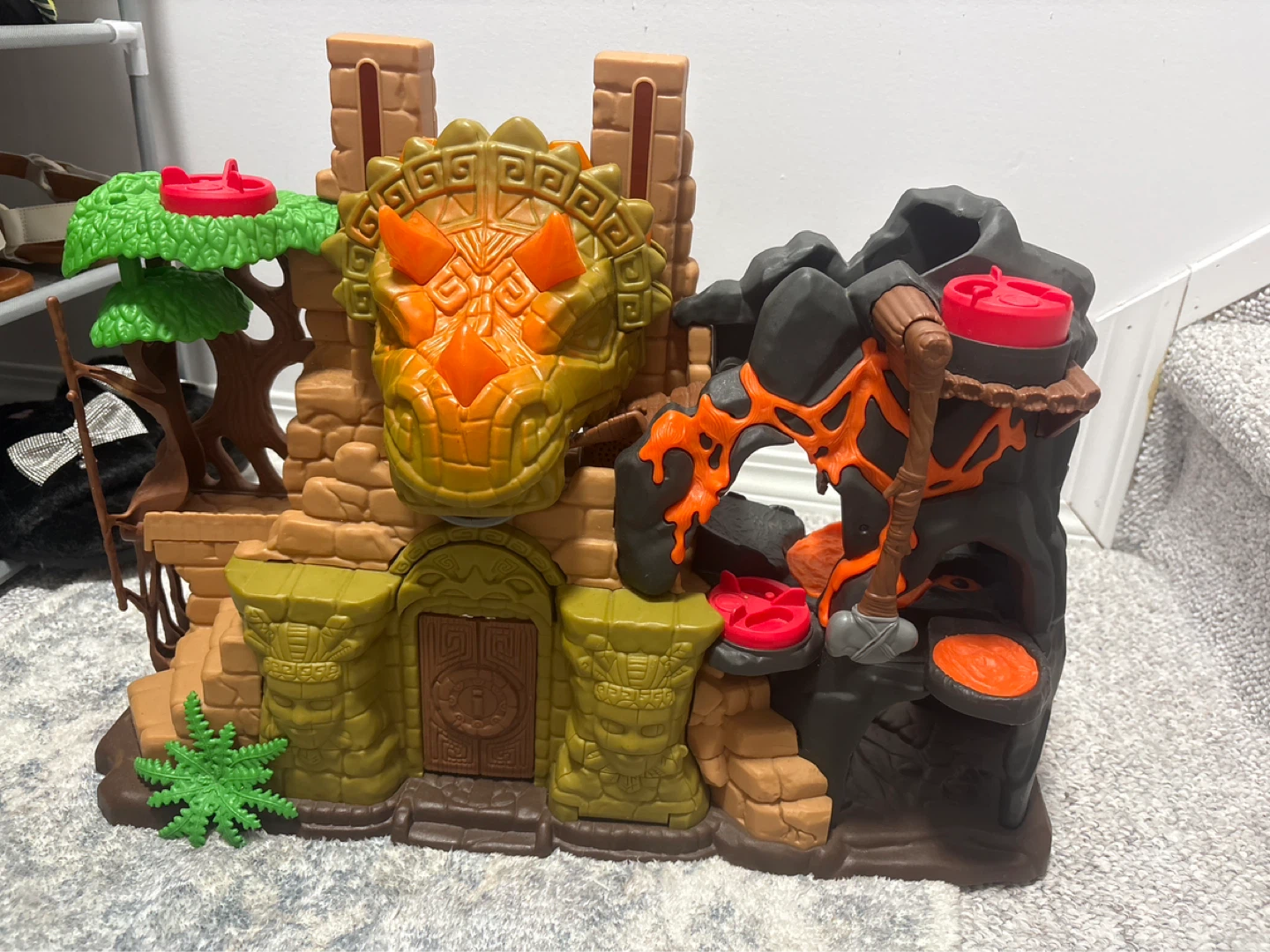 Imaginext Dinosaur Volcano Playset