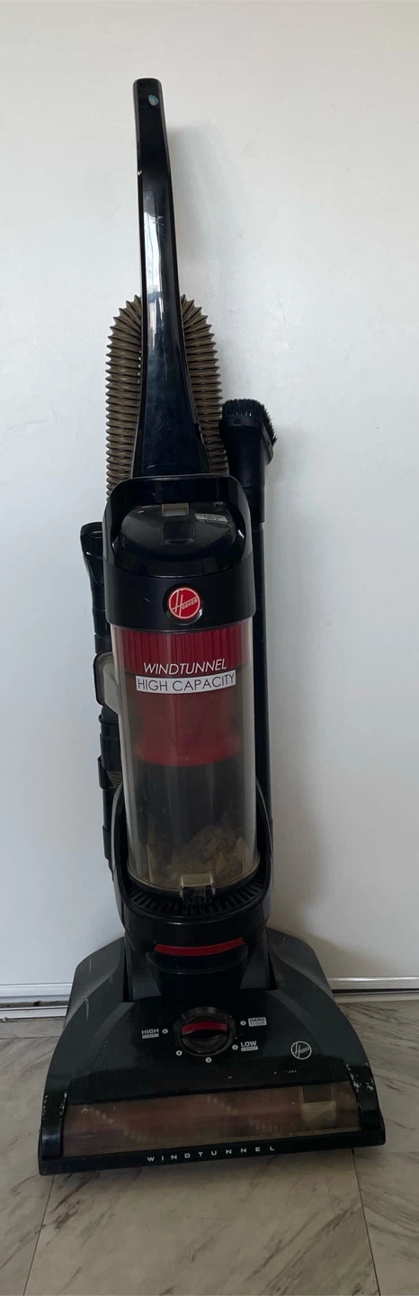 Hoover WindTunnel High Capacity Vacuum