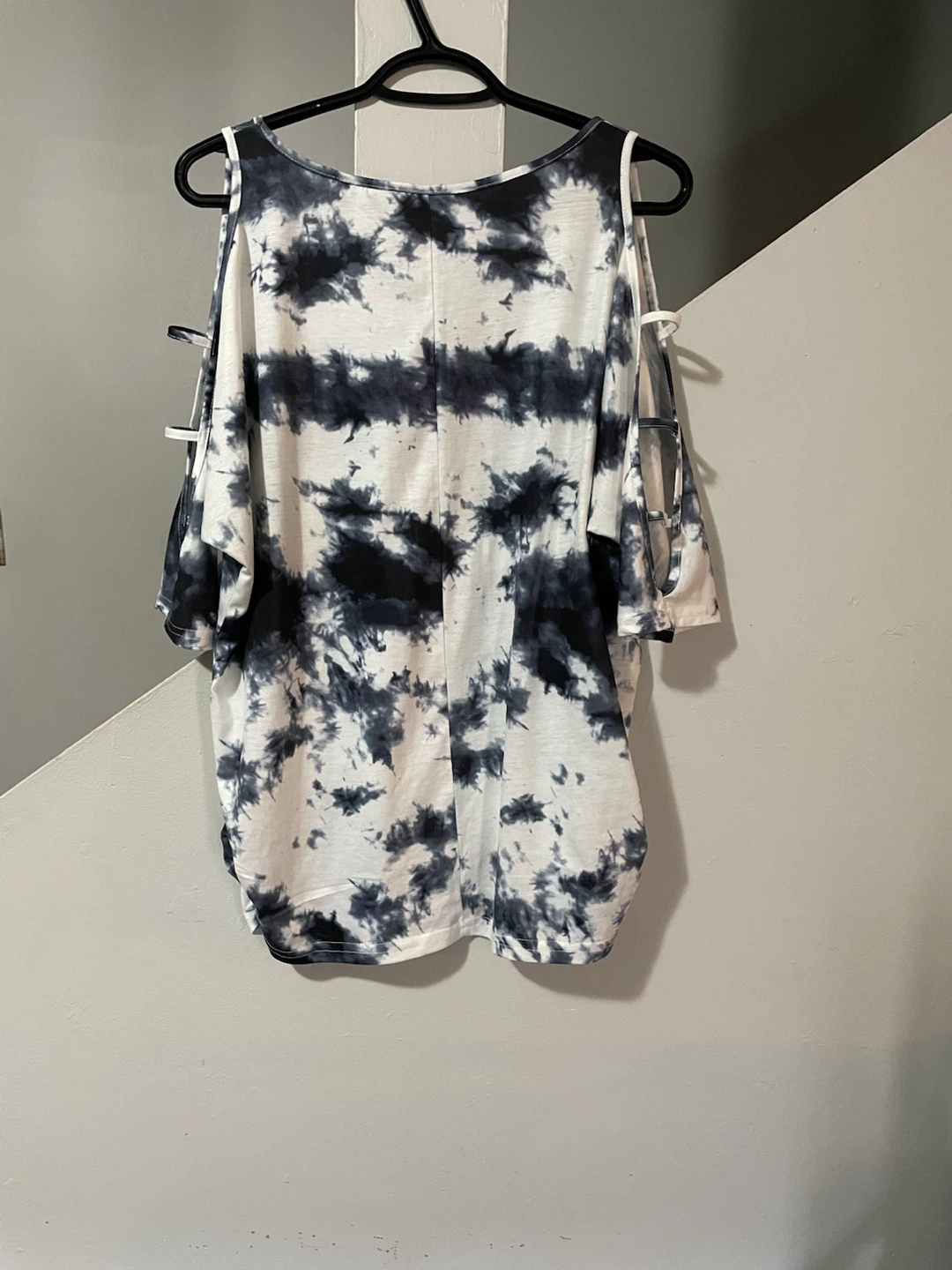 Cold Shoulder Tie-Dye Top