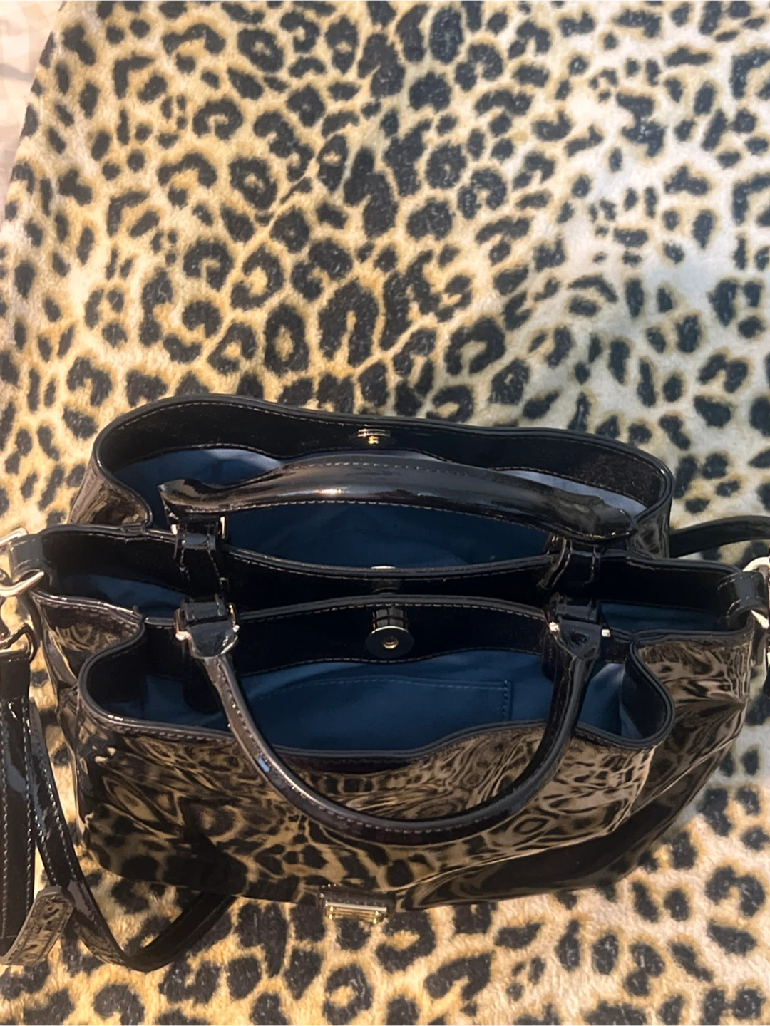 Dooney & Bourke Black Patent Leather Satchel Handbag - photo 2