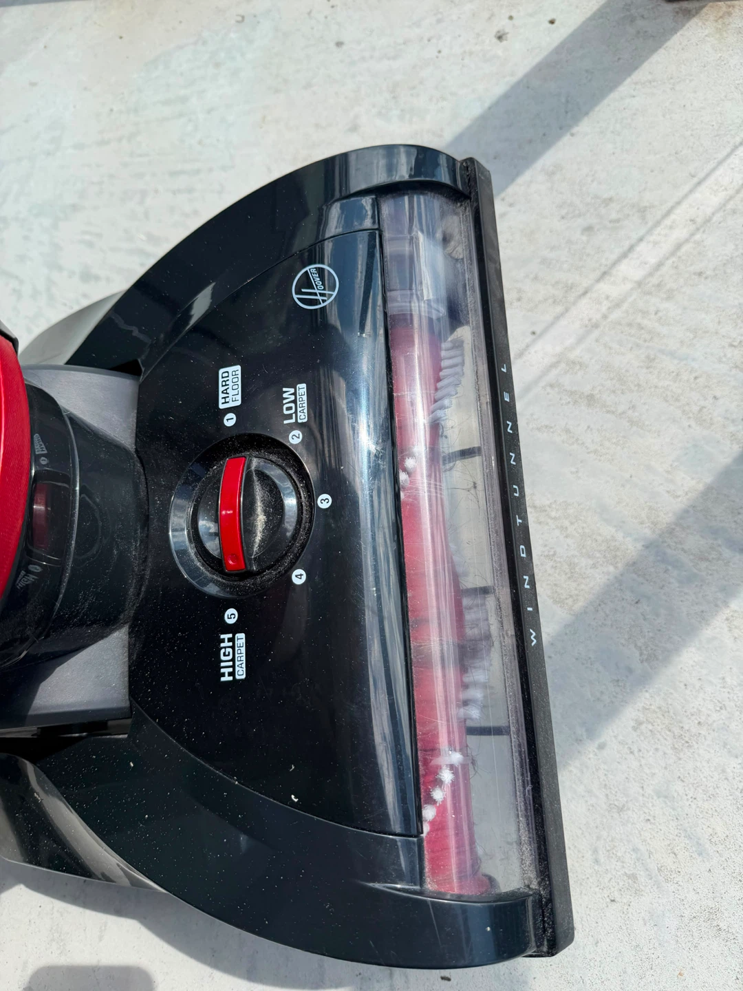 Hoover WindTunnel Upright Vacuum Cleaner - photo 5
