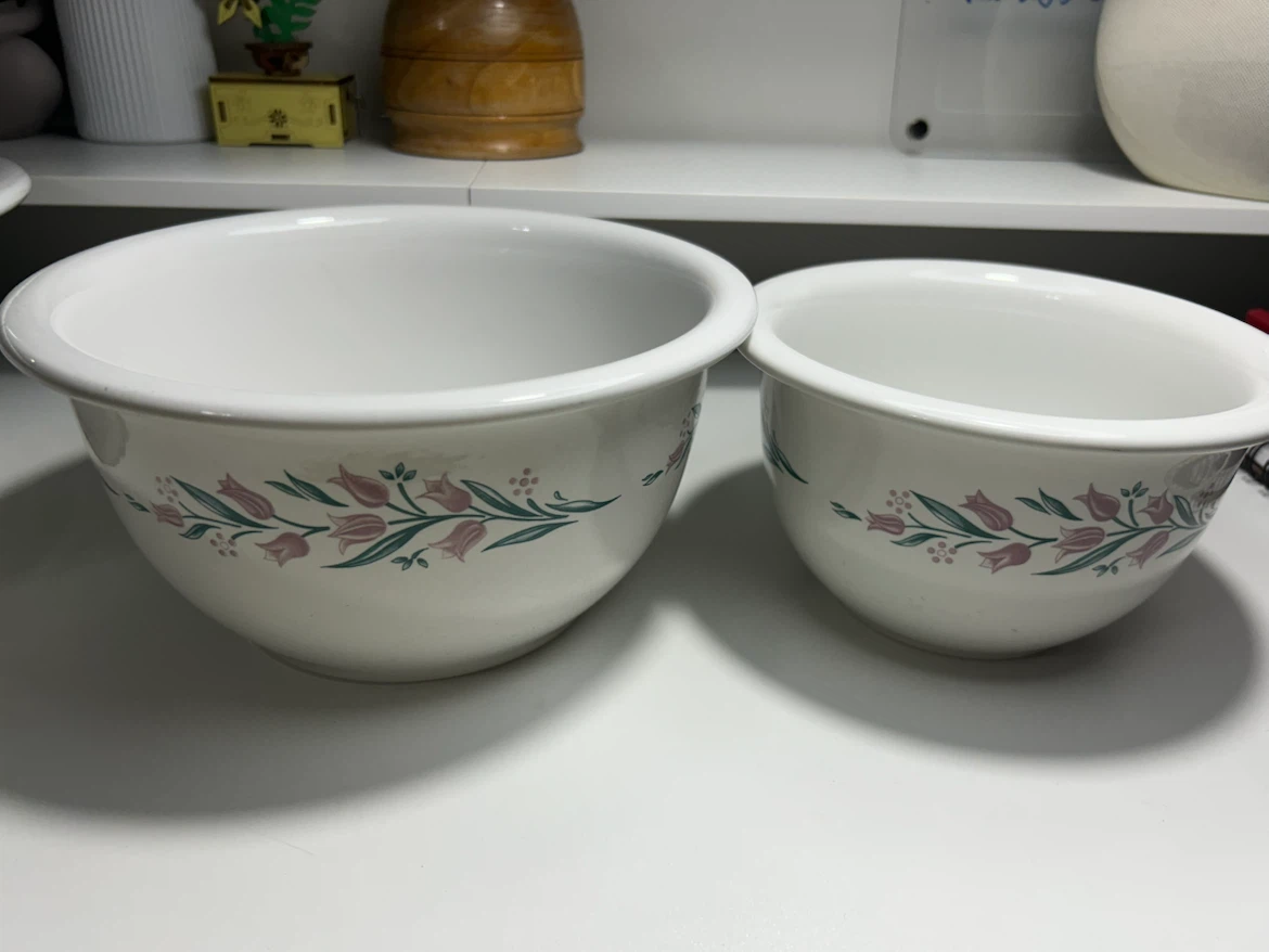 Set of 3 White Mixing Bowls with Floral Design - photo 3