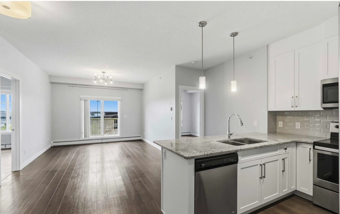 2 bed 2 bath apartment for rent - photo 3