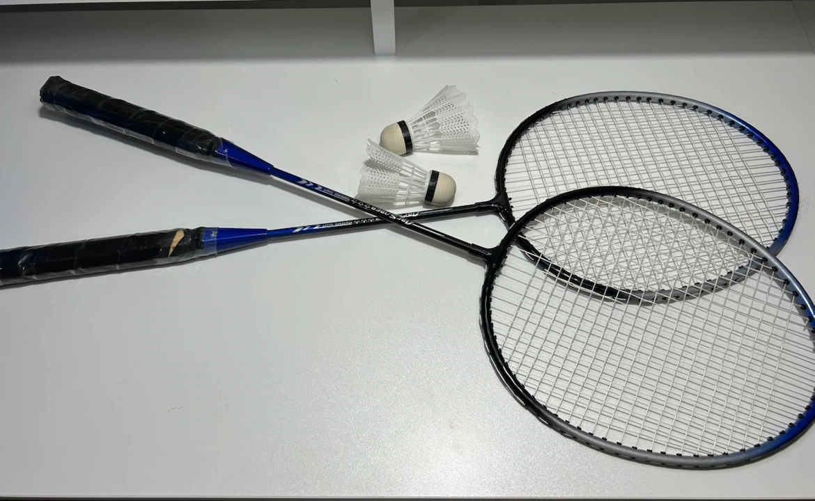 2 Badminton Rackets with 3 Shuttlecocks and Bag
