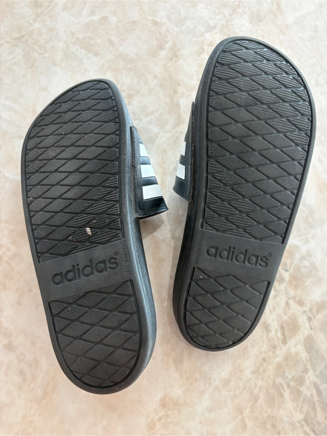Men’s 6/Ladies 8 Adidas Adilette Slides - photo 2
