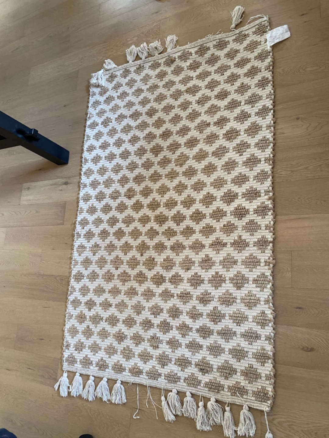 Woven Diamond Pattern Runner Rug with Tassels