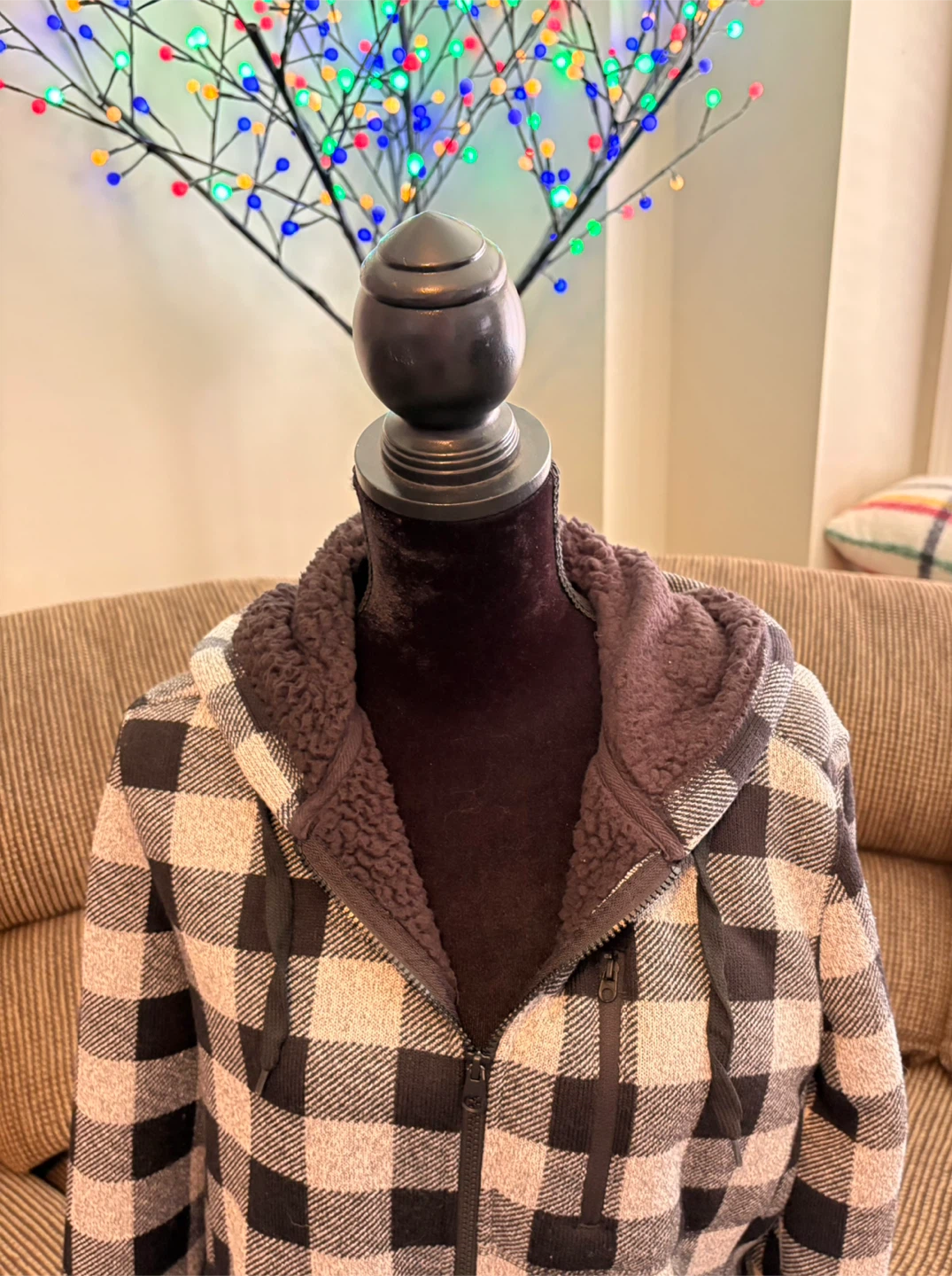 ✨✨Women's Plaid Sherpa Lined Hoodie Size L - photo 5