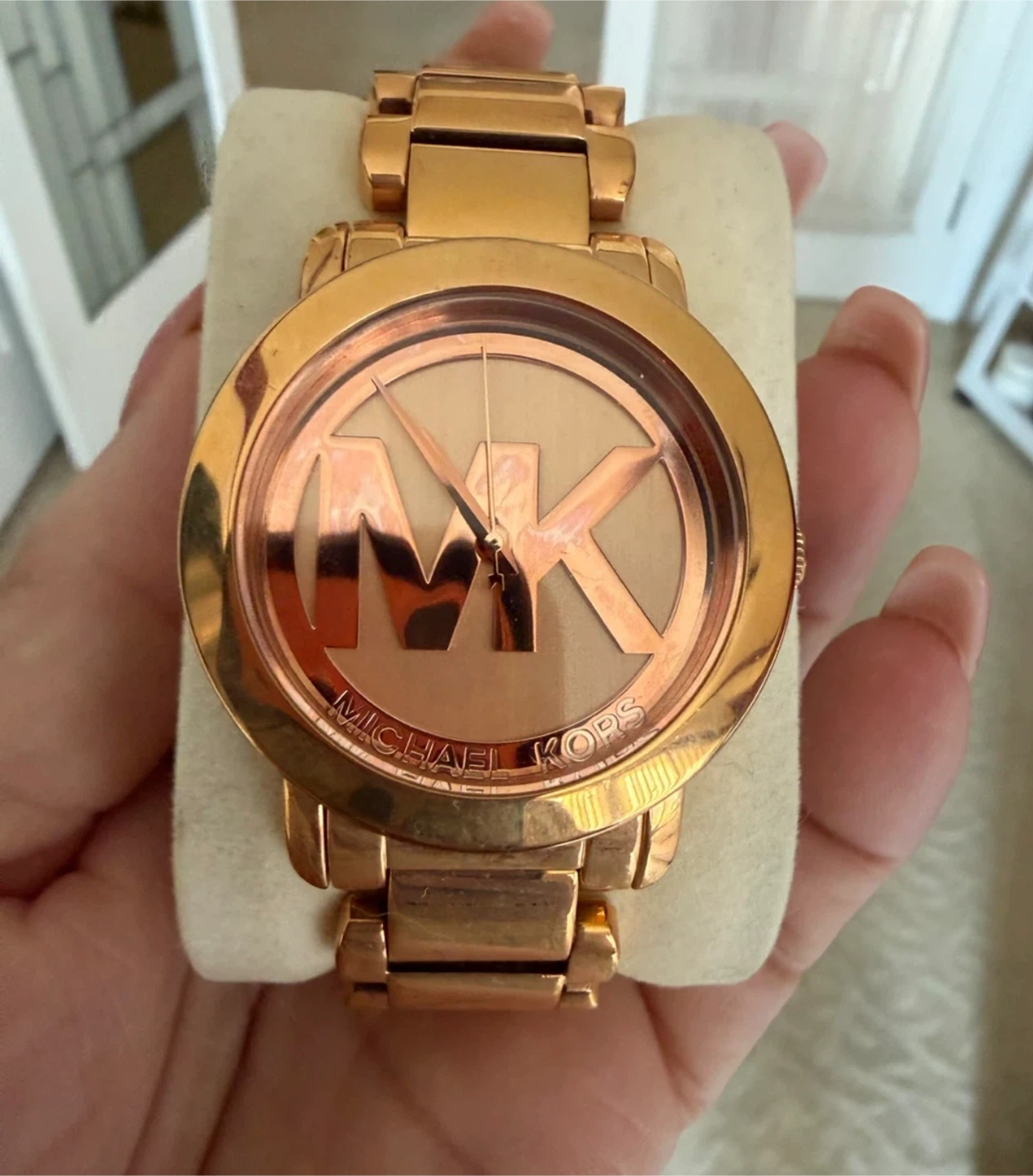 Michael Kors Rose Gold Watch - photo 2