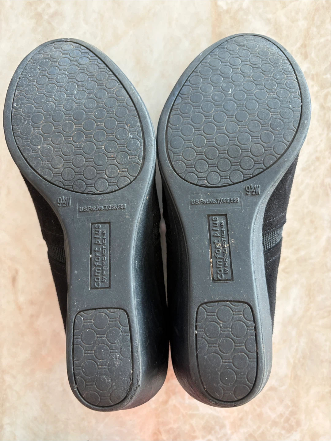 9.5 W Comfort Plus Black Suede Wedge Shoes - photo 3
