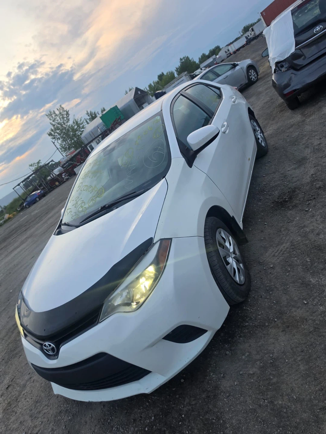 Toyota Corolla 2015 Sedan - photo 3