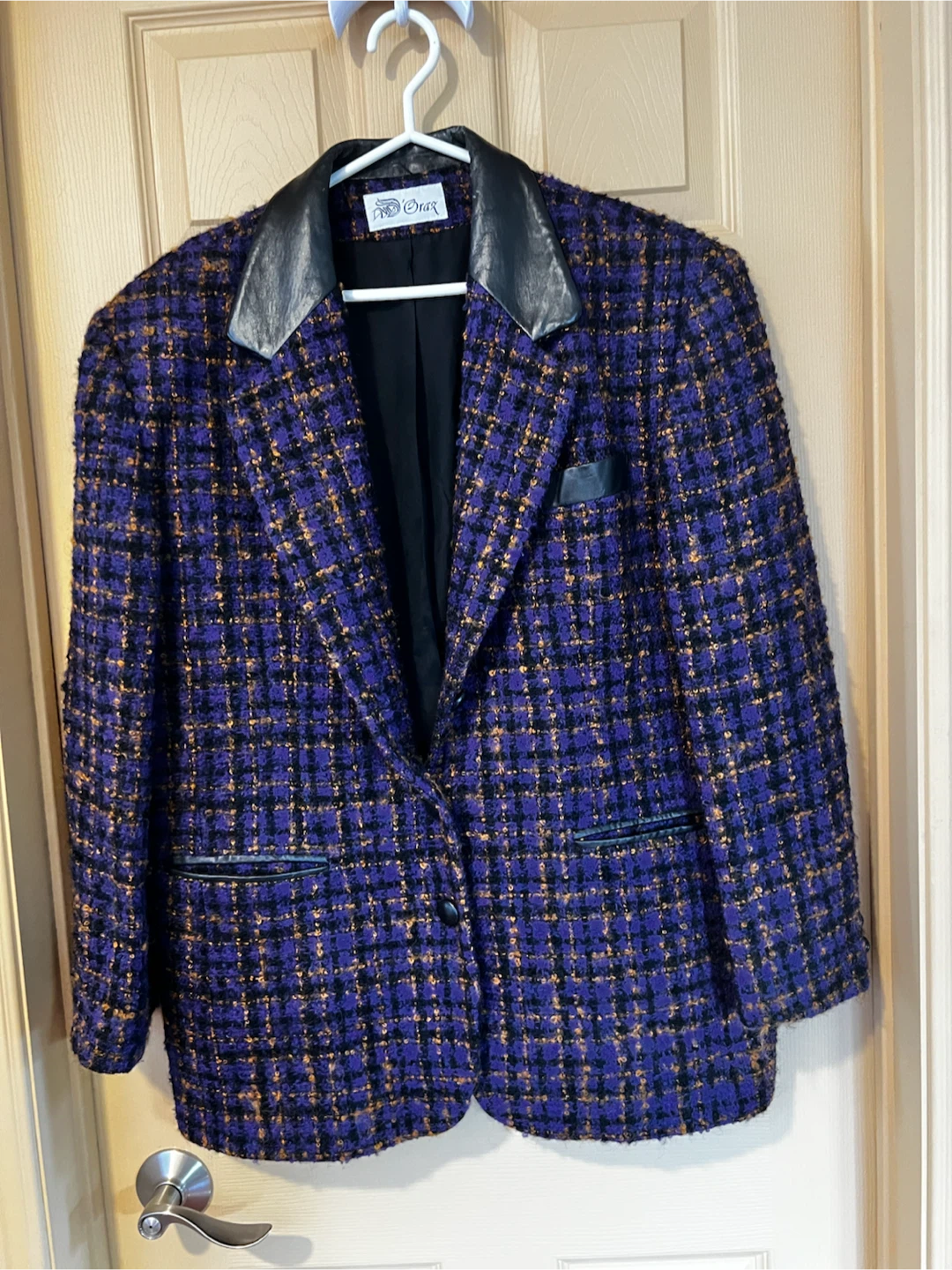 D'Orax Tweed Blazer with faux Leather Collar