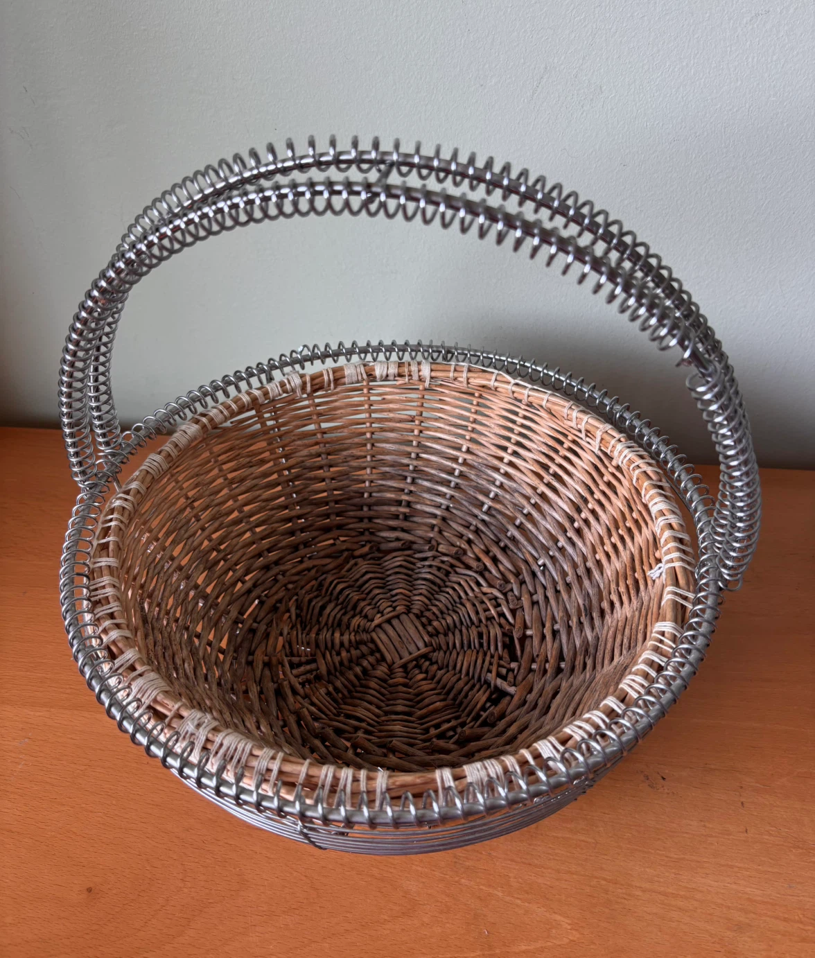 Wicker and Wire Basket with Handle - photo 2