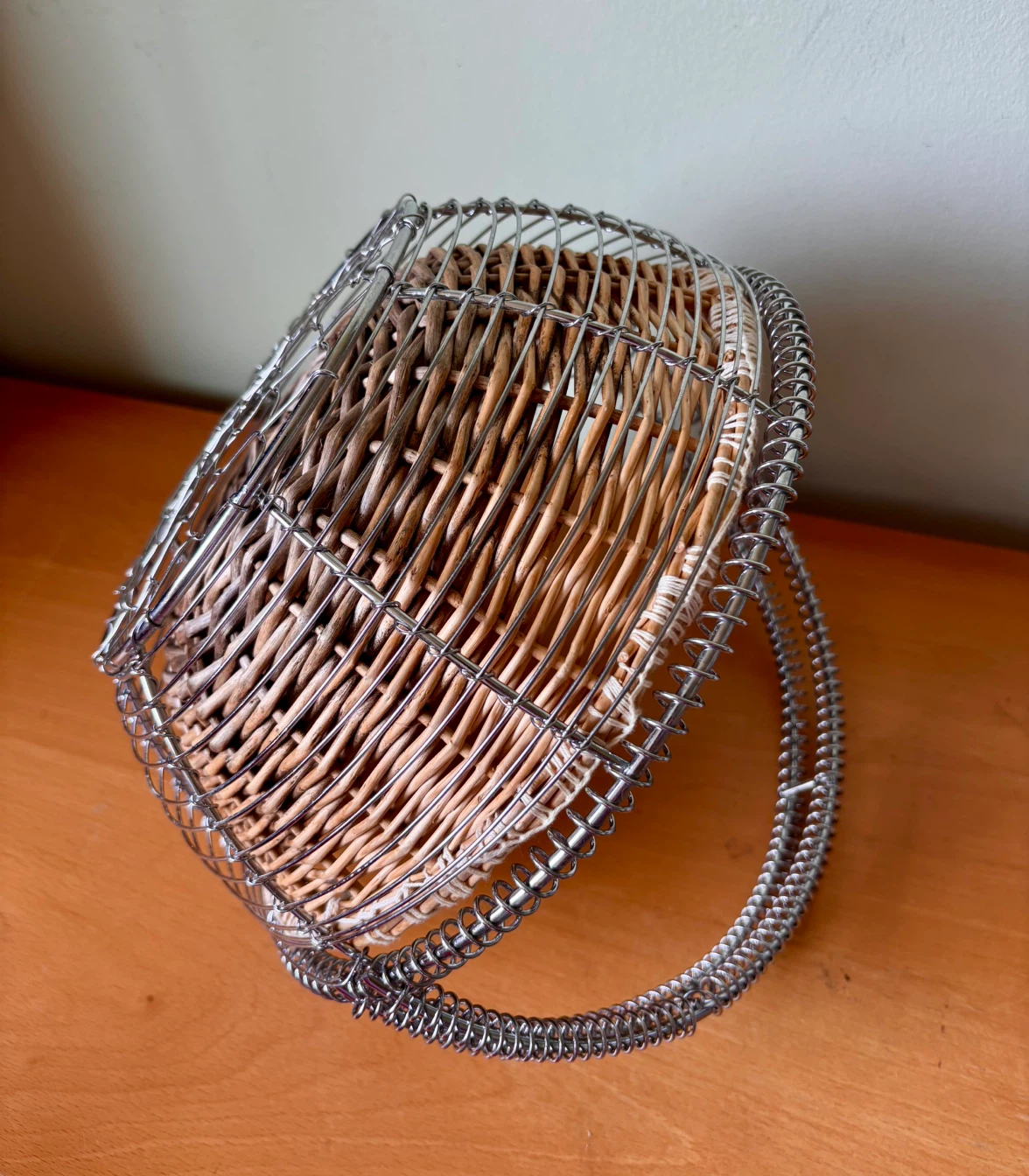 Wicker and Wire Basket with Handle - photo 3
