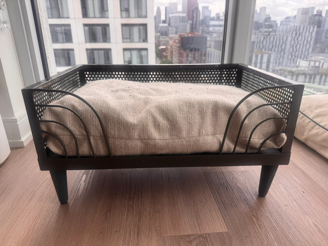 Stylish Black Metal Dog Bed with Cushion - photo 2