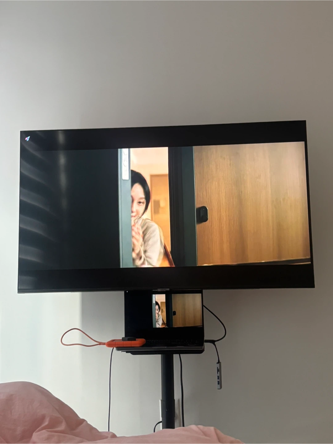 Samsung 55” TV with Stand and Accessories - photo 2