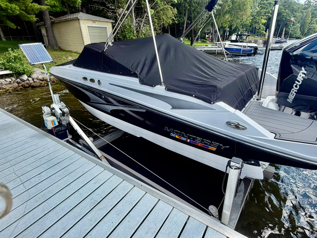Monterey 205 Boat with Mercury Outboard Motor
