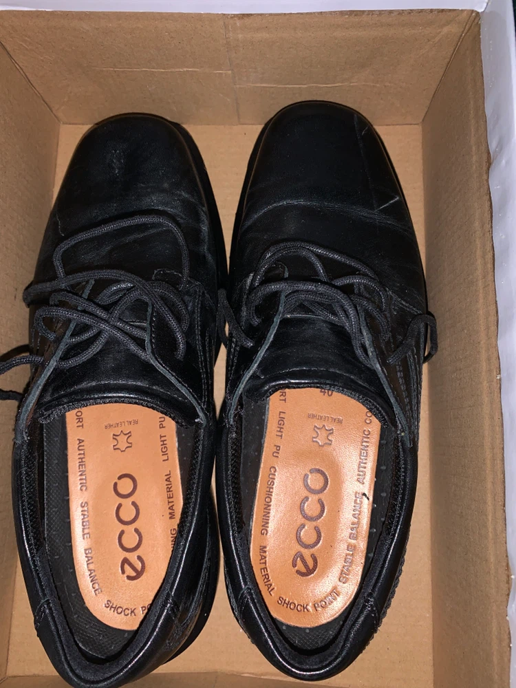 ECCO Black Leather Dress Shoes