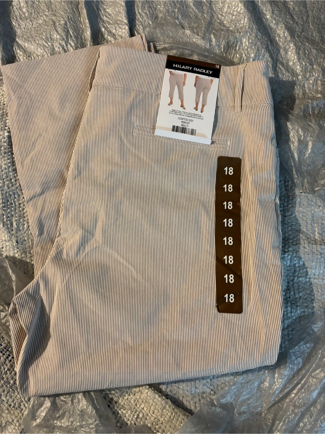 HILARY RADLEY Women's Striped Capris Size 18