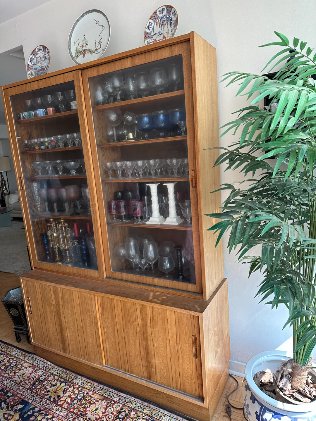 Rosewood Breakfront! - photo 2