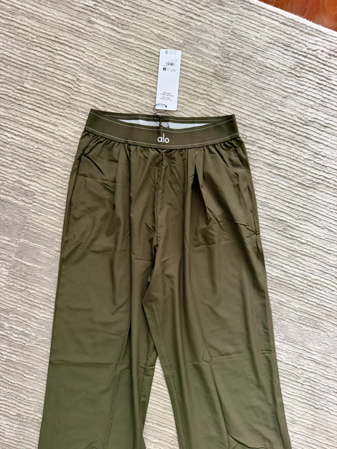 Alo Yoga Suit Up Trouser Pants Olive Green Size L - photo 2