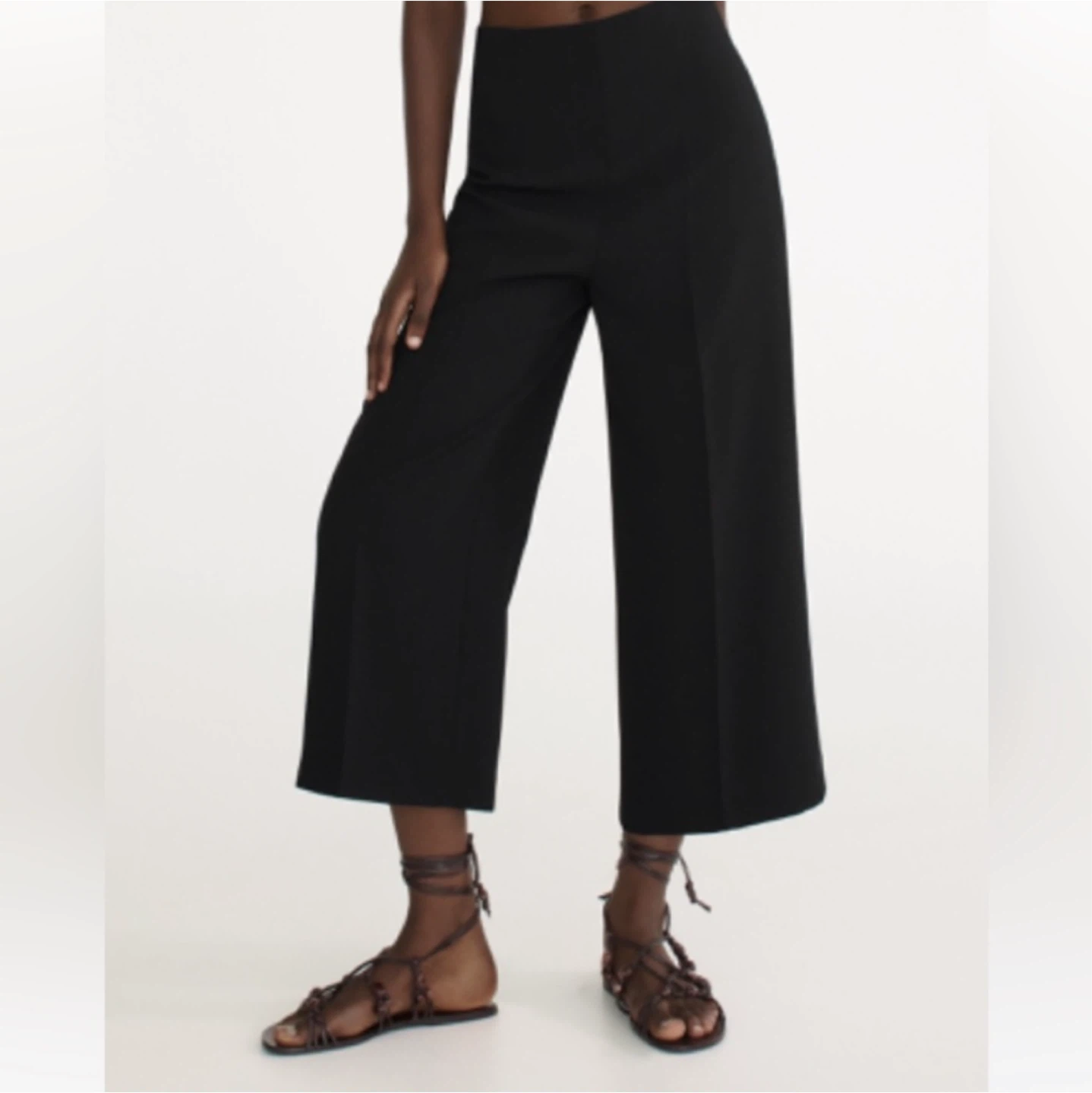 Zara high-waisted wide leg culottes M