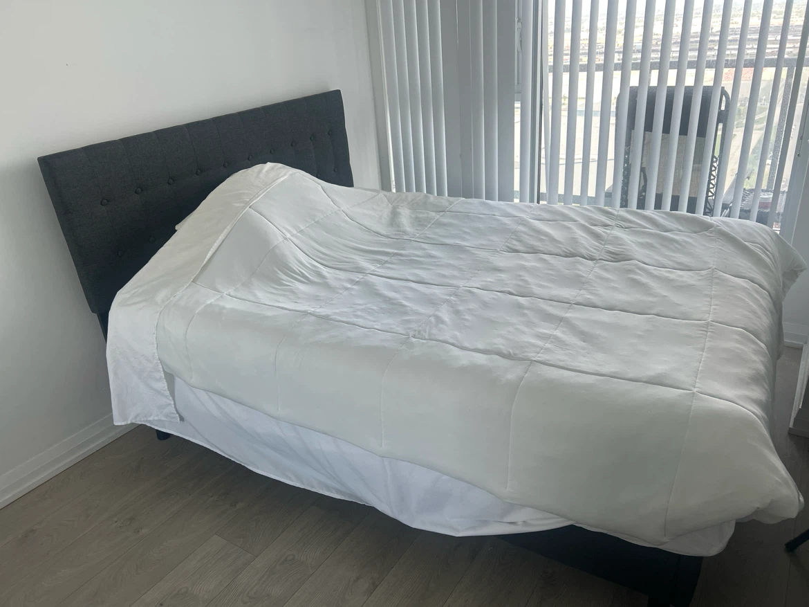 Grey Tufted Headboard Bed Frame