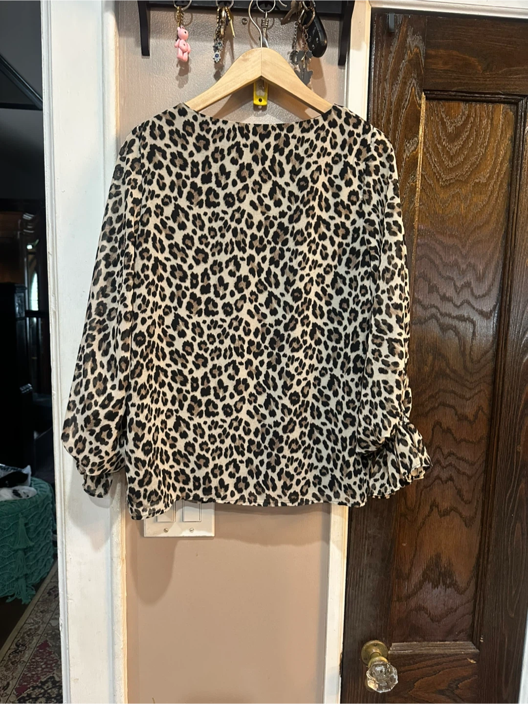 Vince Camuto Leopard Print Blouse - Size M - photo 5