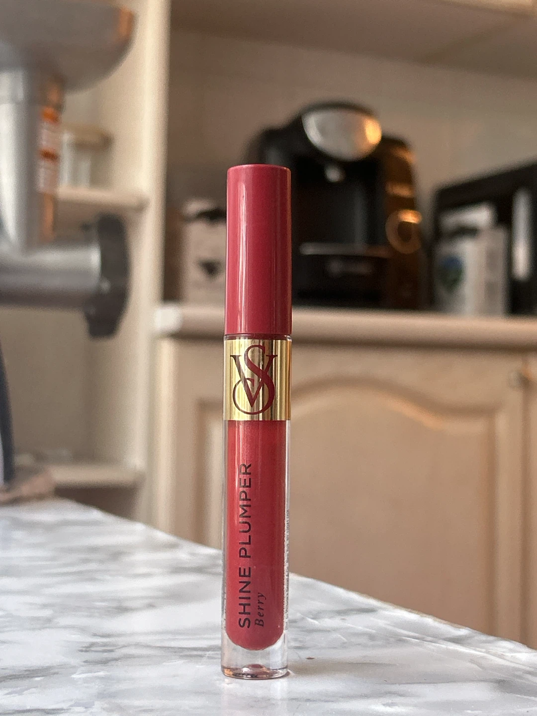 Victoria's Secret Shine Plumper Lip Gloss - Berry