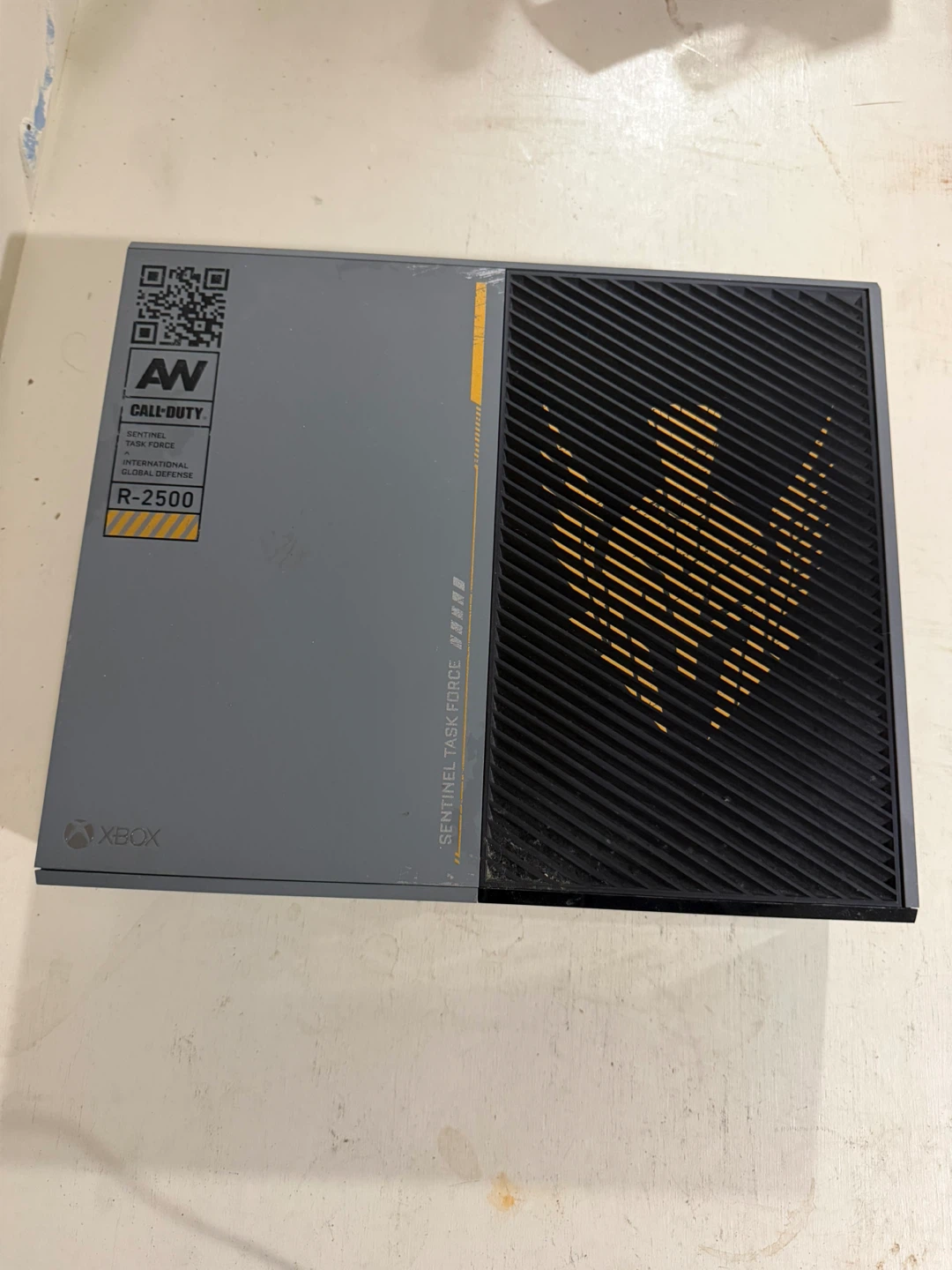Xbox One 1TB Limited Edition COD Advanced Warfare Console - photo 2