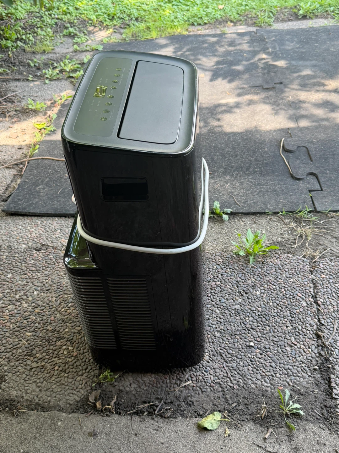 Midea 10,000 BTU Portable Air Conditioner - photo 4