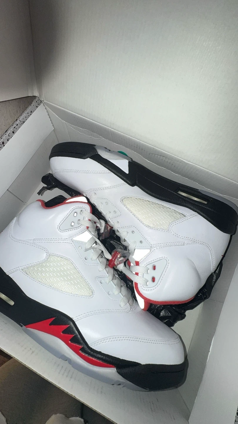 Jordan retro 5 fire red (silver tongue ) x 2
