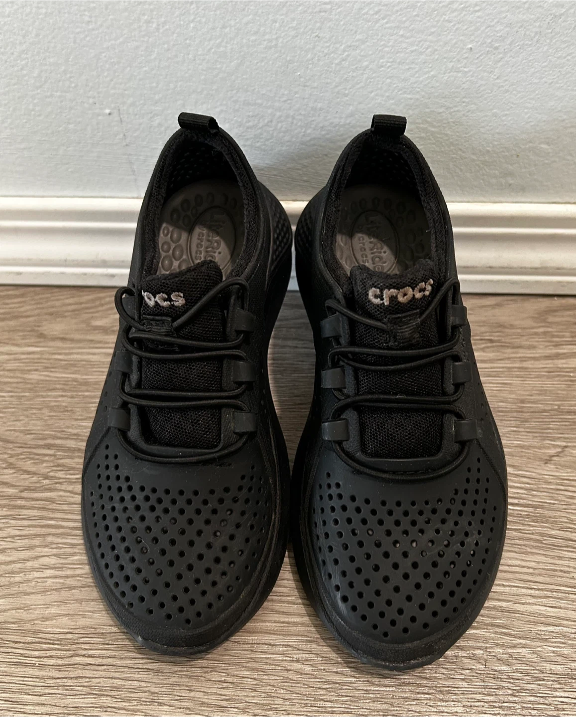Kids Crocs Size 13