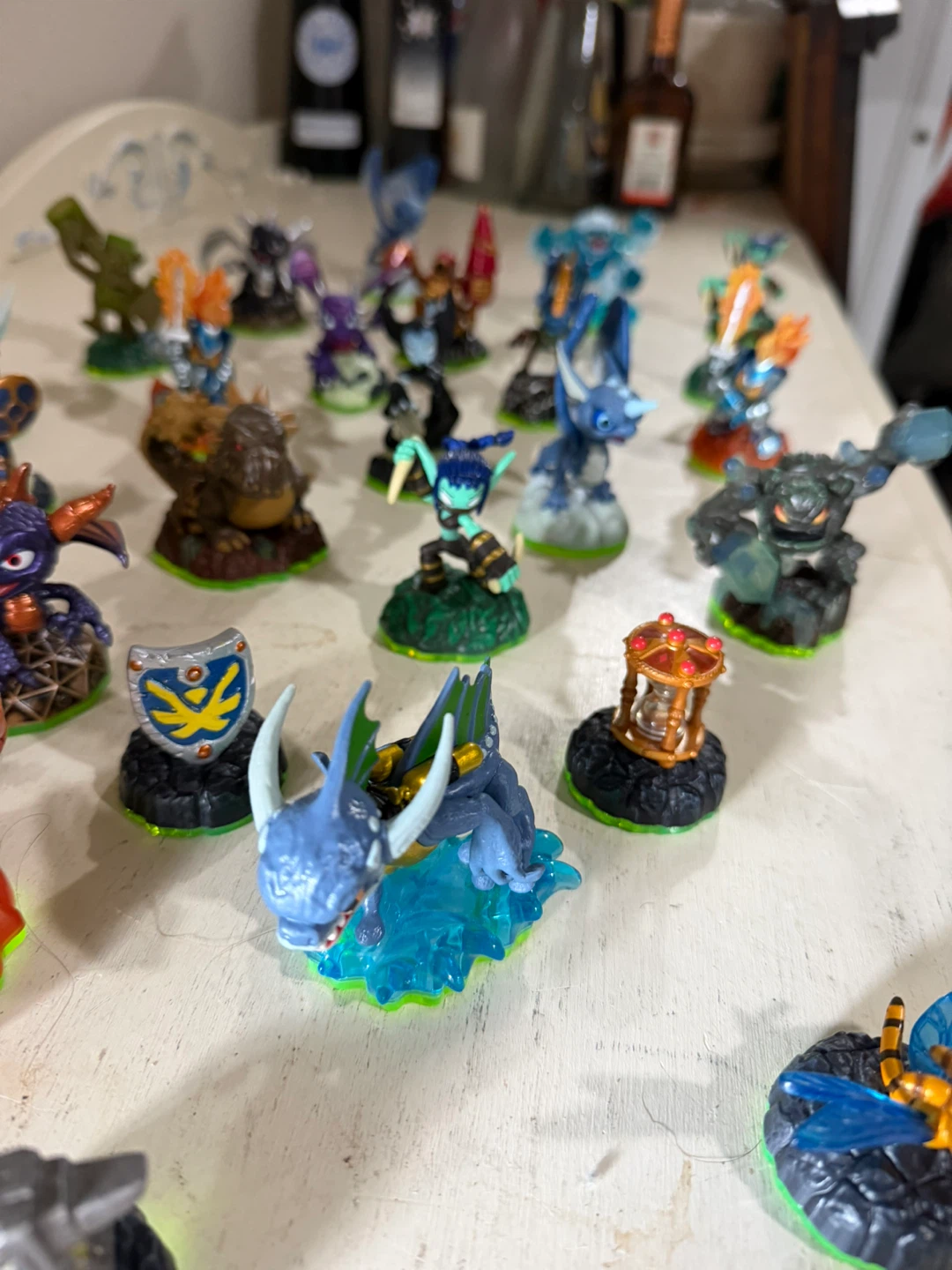 Skylanders Figures Bundle + Official Zipper Carrying Case - photo 4