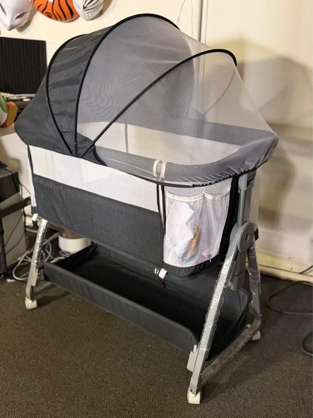 Infant Bassinet with Mosquito Net
