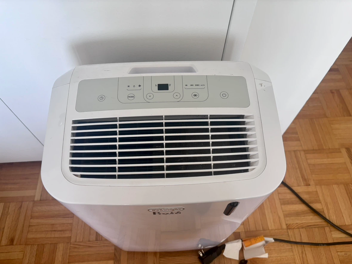 DeLonghi Pinguino 8000 BTU Portable AC - photo 4