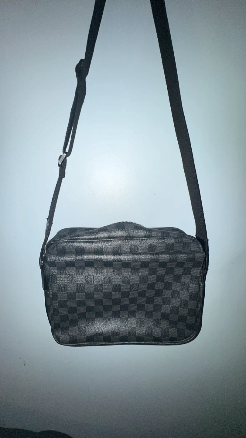 Louis Vuitton men’s messenger bag checkered style - photo 2