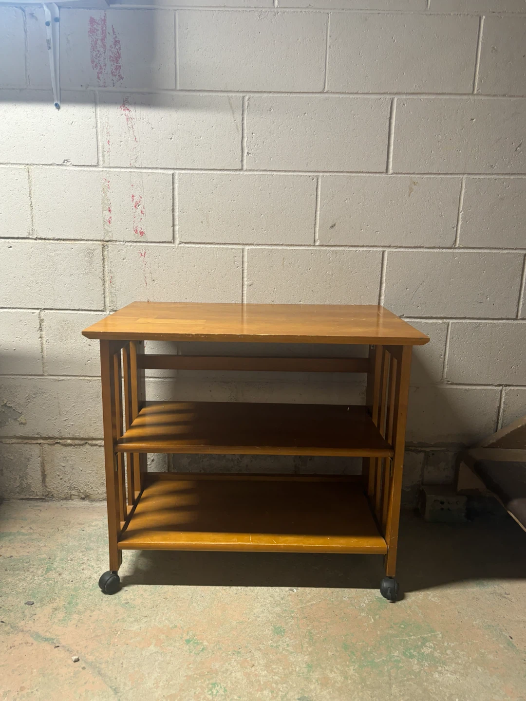 Wooden table with Wheels