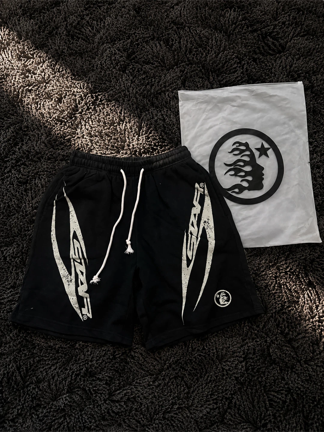 1:1 hellstar shorts size M