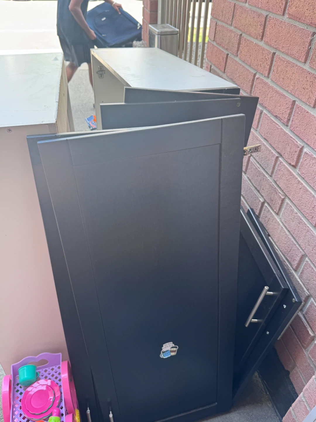White Cabinet Unit - photo 4