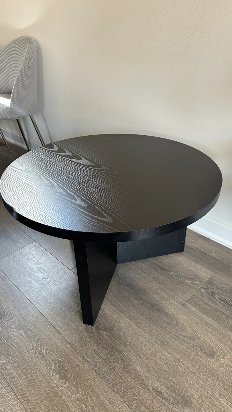 Black Round Coffee Table - photo 2