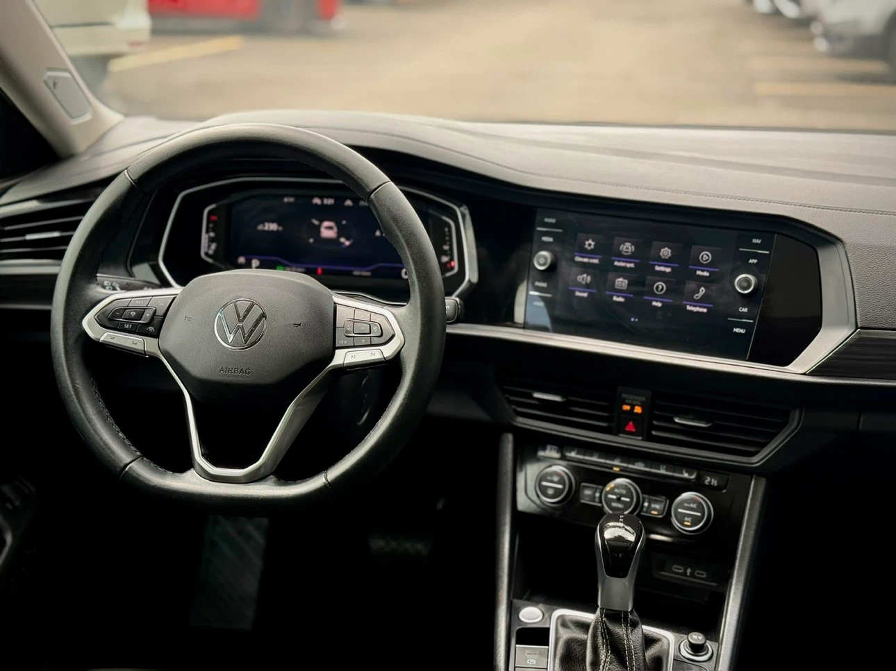 Volkswagen Jetta - photo 4