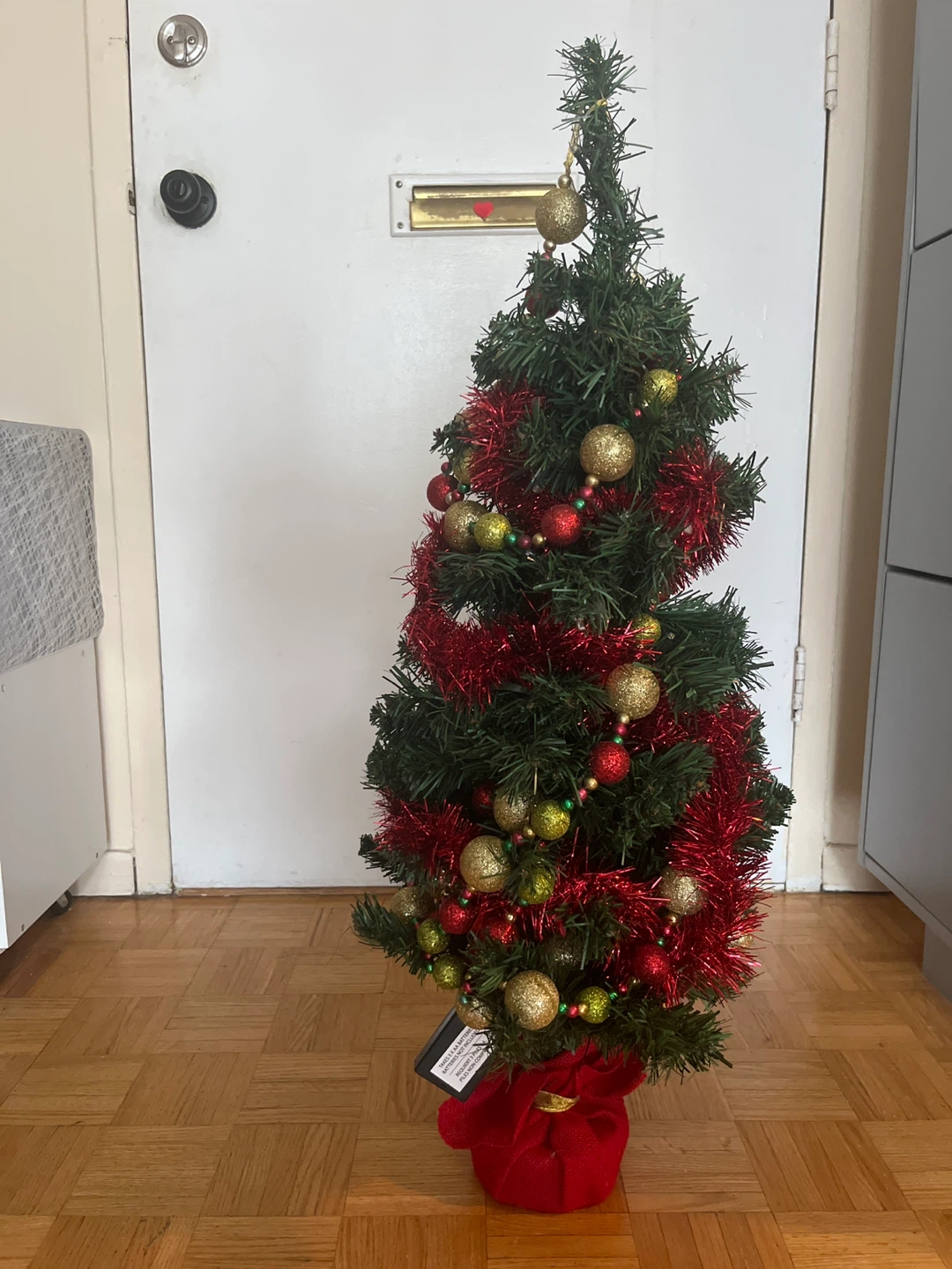 Pre-decorated mini Artificial Christmas Tree