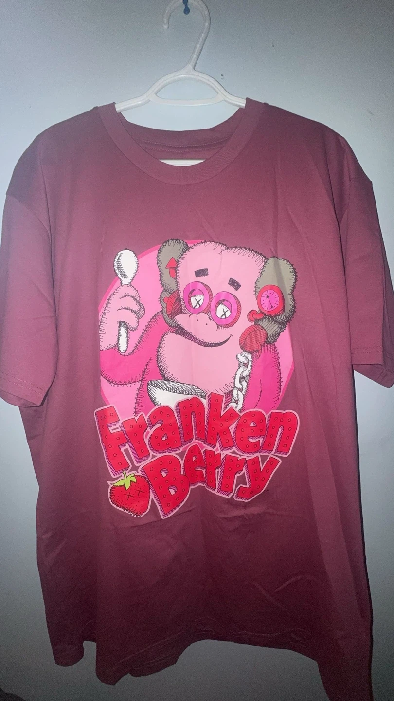 Kaws tee shirts - photo 2