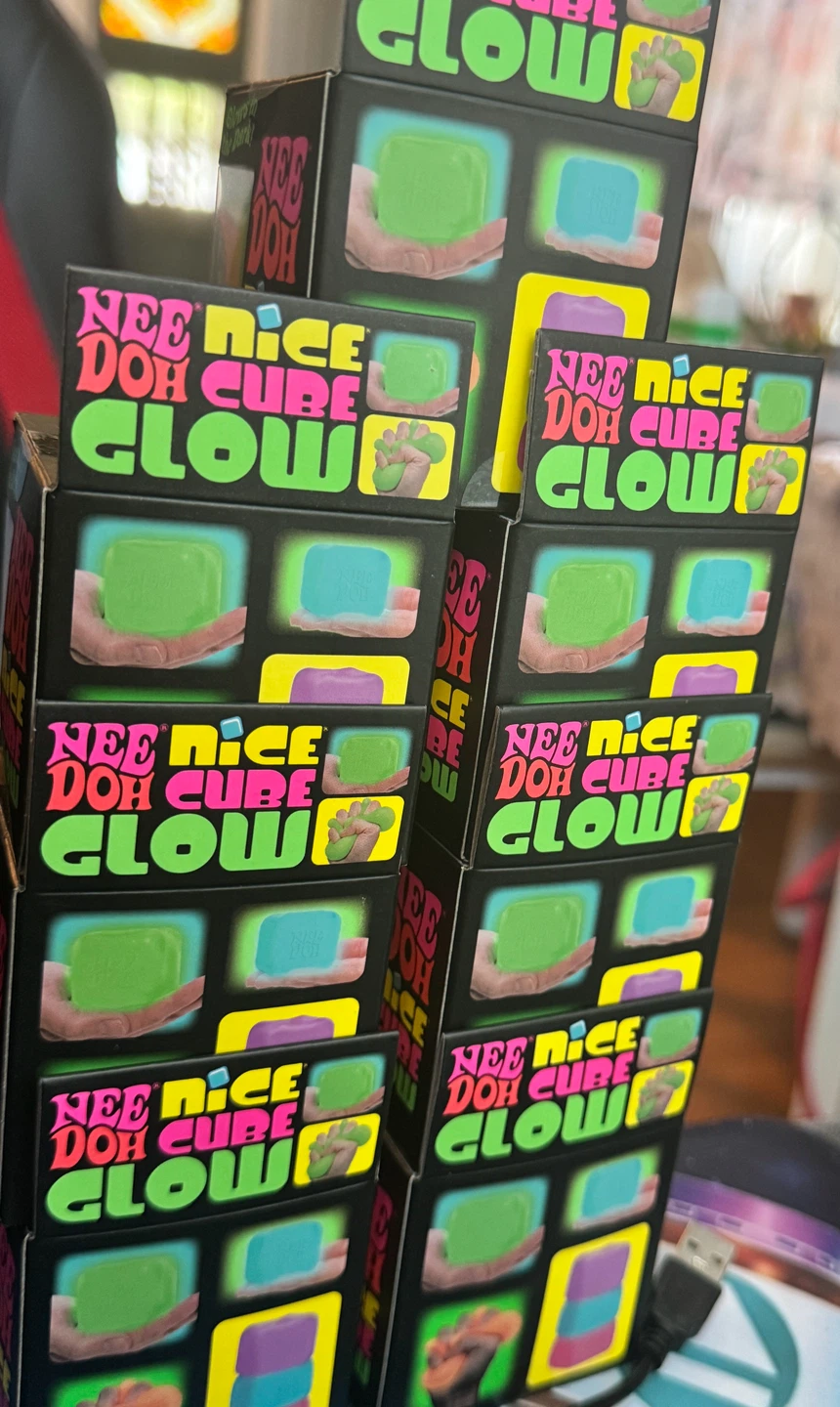 Nee Doh Glow Cube!!!! - photo 2