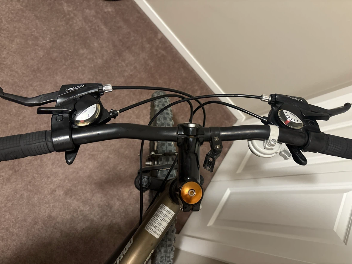 Reebok Mountain Bike - photo 2