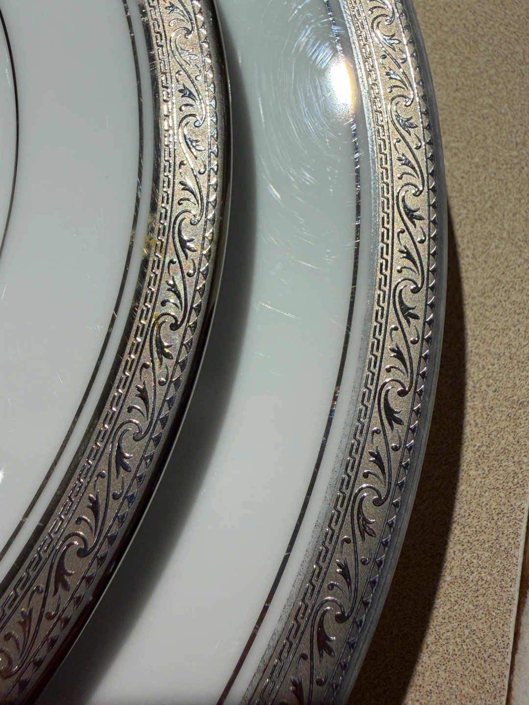 Noritake Crestwood Platinum 30 Piece Dinnerware Set for 6 - photo 2