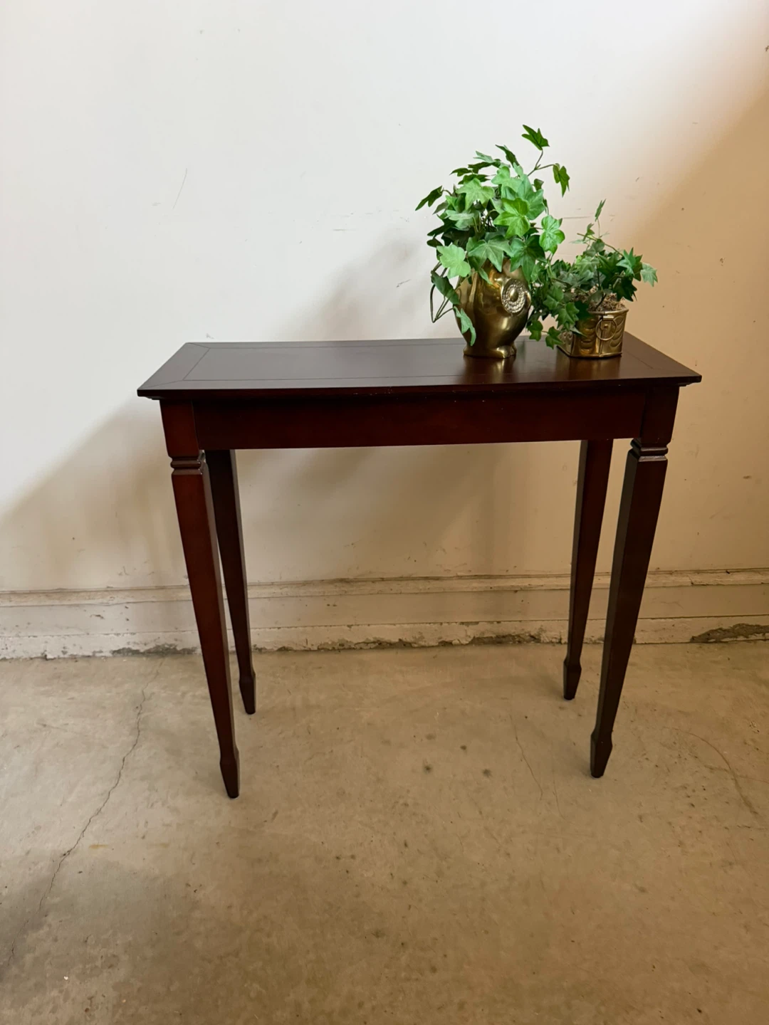 Entry Table - photo 2
