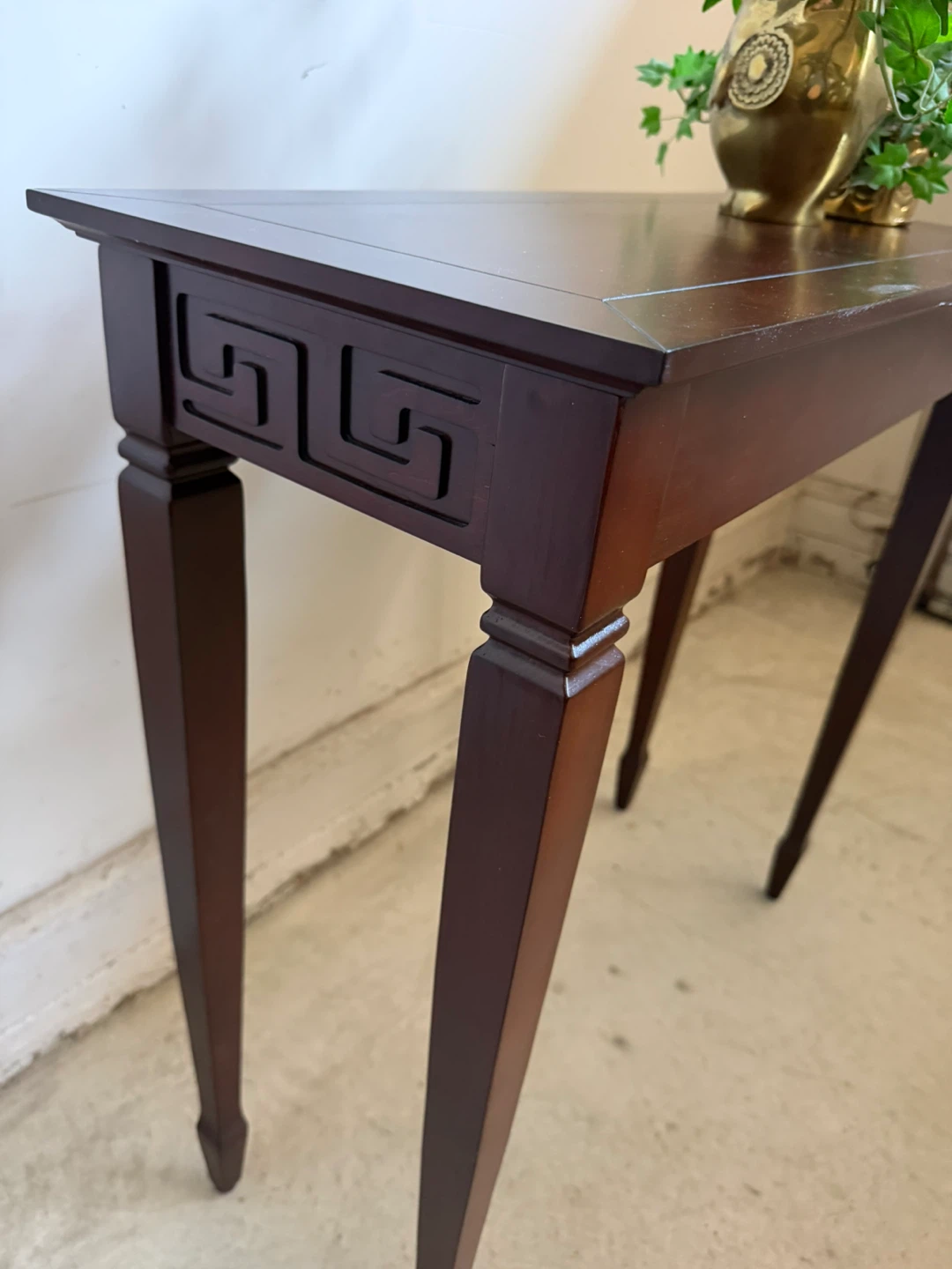 Entry Table - photo 3