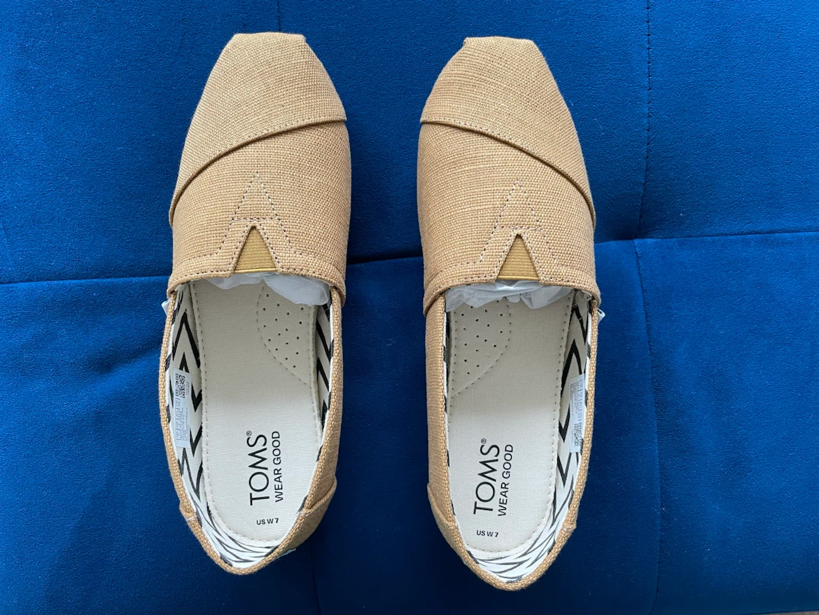 TOMS Slip-On Shoes – Alpargata , Golden Honey, Heritage Canvas