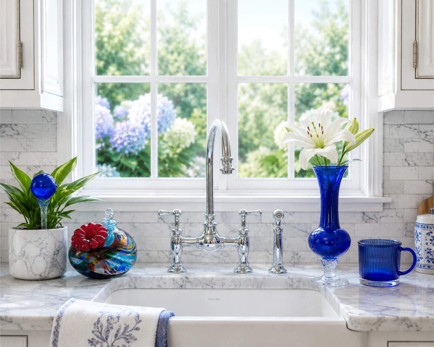 Glass Collection: Blue Vase, decoration, watering bulb, mug